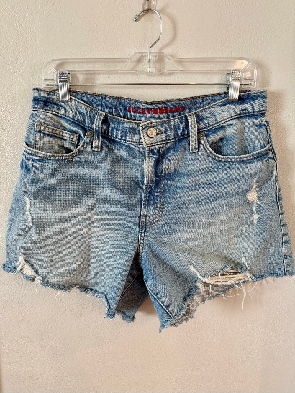 Lucky Brand Low Rise Distressed Denim Shorts Size 8/29 Light Wash